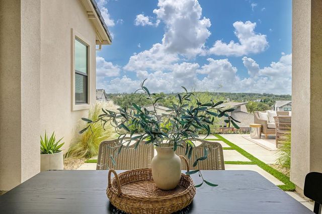 200 Pryor Ct, Rescue, CA 95672