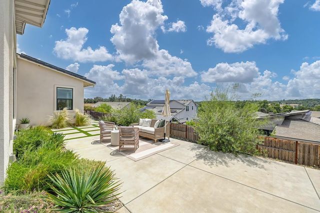 200 Pryor Ct, Rescue, CA 95672