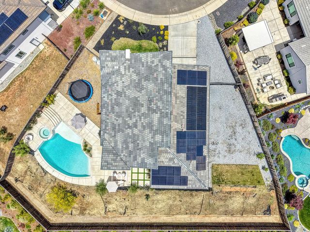 200 Pryor Ct, Rescue, CA 95672
