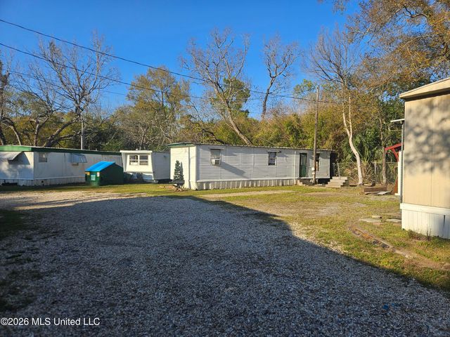 2000 18th Avenue, Gulfport, MS 39501