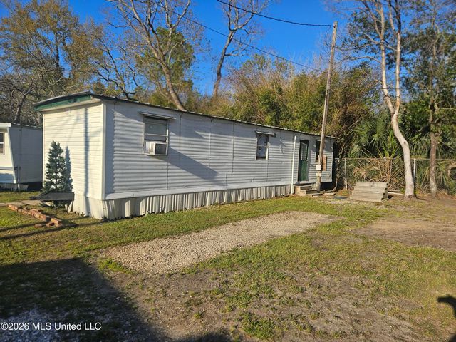 2000 18th Avenue, Gulfport, MS 39501