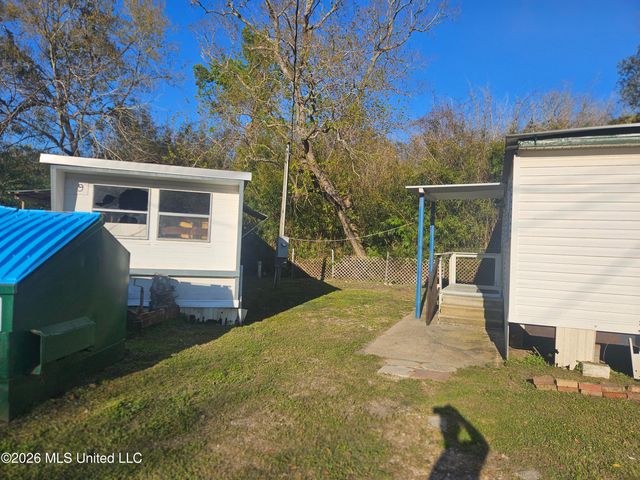 2000 18th Avenue, Gulfport, MS 39501