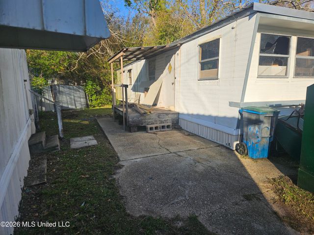 2000 18th Avenue, Gulfport, MS 39501