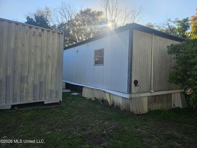 2000 18th Avenue, Gulfport, MS 39501