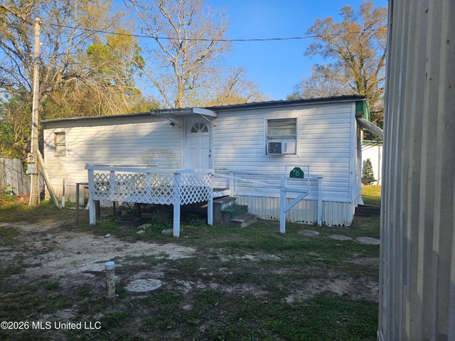 2000 18th Avenue, Gulfport, MS 39501