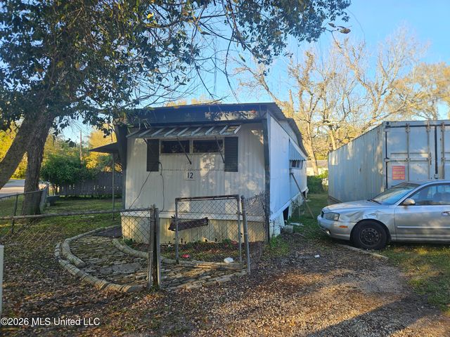 2000 18th Avenue, Gulfport, MS 39501