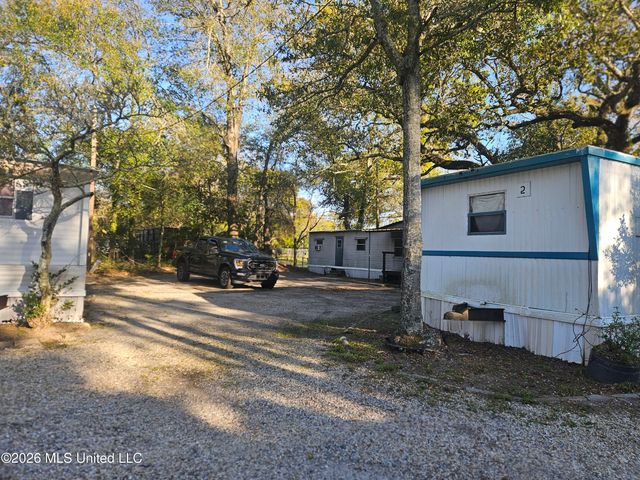 2000 18th Avenue, Gulfport, MS 39501