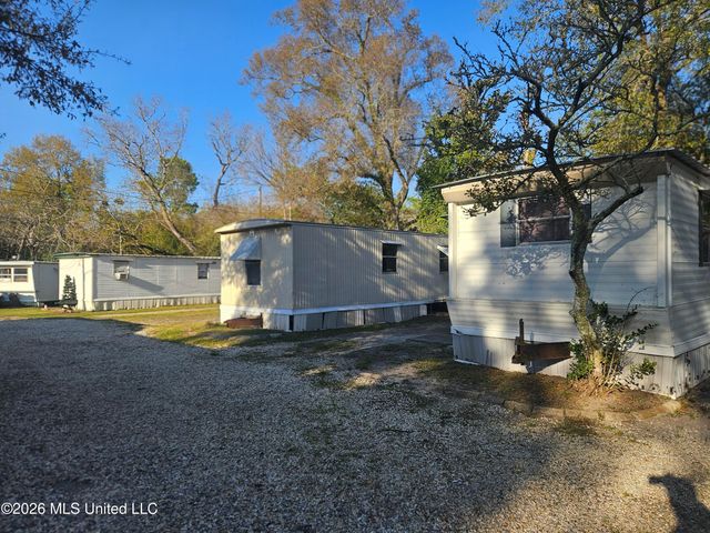 2000 18th Avenue, Gulfport, MS 39501