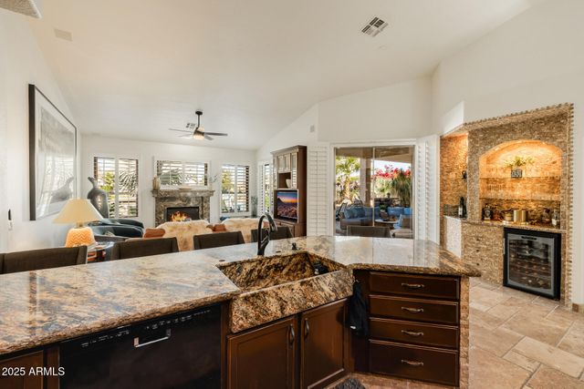 1560 W BLUE RIDGE Way, Chandler, AZ 85248