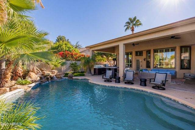 1560 W BLUE RIDGE Way, Chandler, AZ 85248