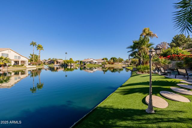 1560 W BLUE RIDGE Way, Chandler, AZ 85248