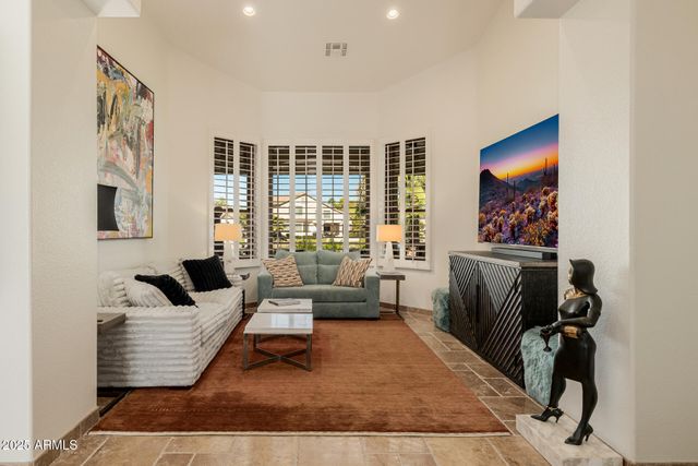 1560 W BLUE RIDGE Way, Chandler, AZ 85248