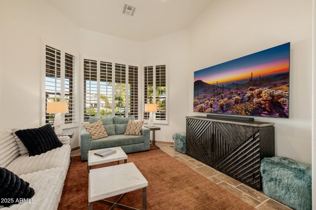 1560 W BLUE RIDGE Way, Chandler, AZ 85248