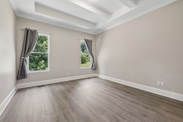 4530 General Forest Cir, Bon Aqua, TN 37025