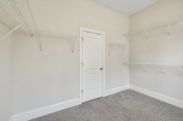 4530 General Forest Cir, Bon Aqua, TN 37025