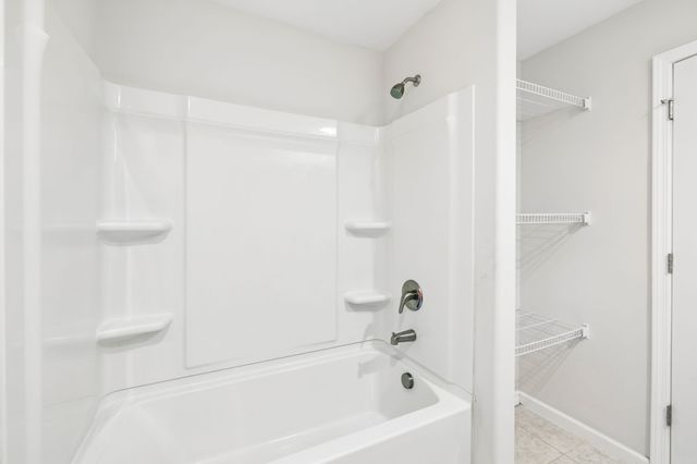4530 General Forest Cir, Bon Aqua, TN 37025