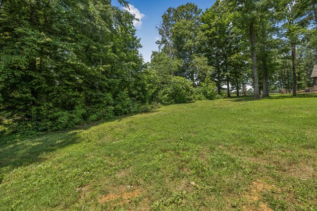 4530 General Forest Cir, Bon Aqua, TN 37025