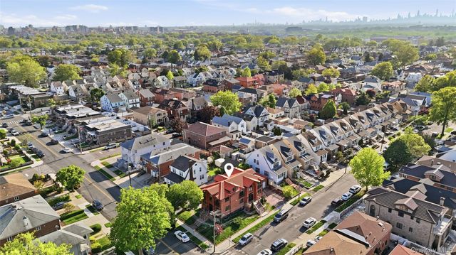 1802 150th Street, Whitestone, NY 11357