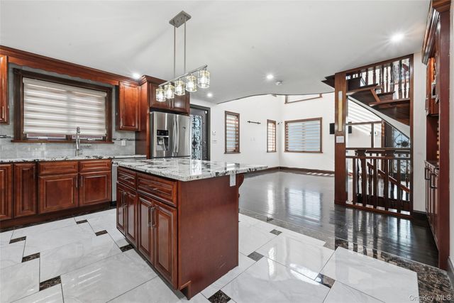 1802 150th Street, Whitestone, NY 11357