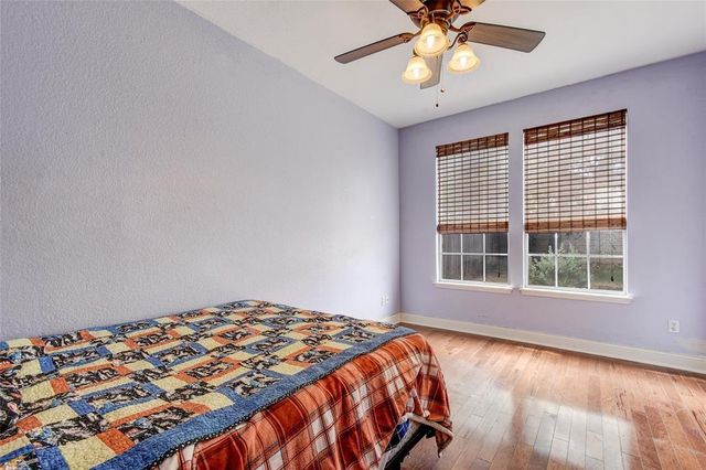 1909 Springwater DR, Round Rock, TX 78681