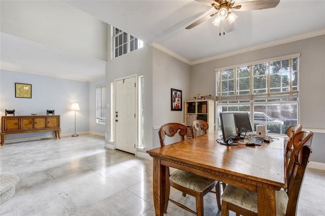 1909 Springwater DR, Round Rock, TX 78681