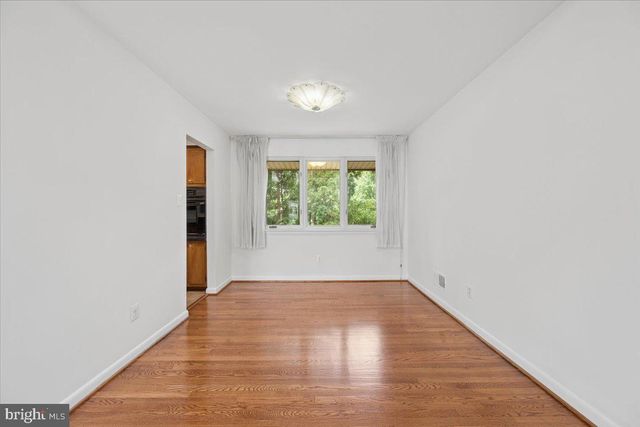 9202 WILMETT CT, Bethesda, MD 20817