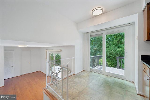 9202 WILMETT CT, Bethesda, MD 20817