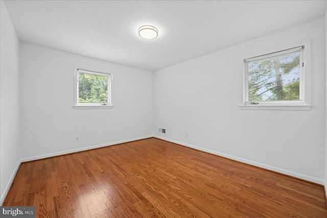 9202 WILMETT CT, Bethesda, MD 20817