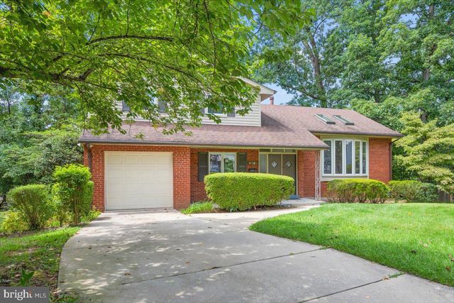 9202 WILMETT CT, Bethesda, MD 20817