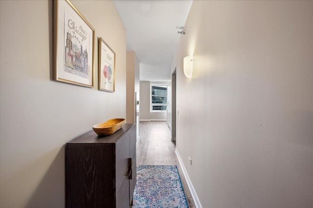 512 N MCCLURG Court 4103, Chicago, IL 60611