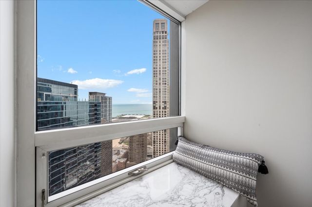 512 N MCCLURG Court 4103, Chicago, IL 60611