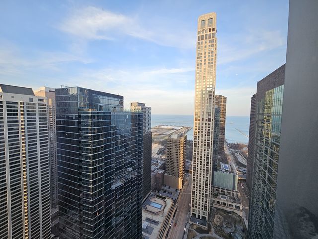 512 N MCCLURG Court 4103, Chicago, IL 60611