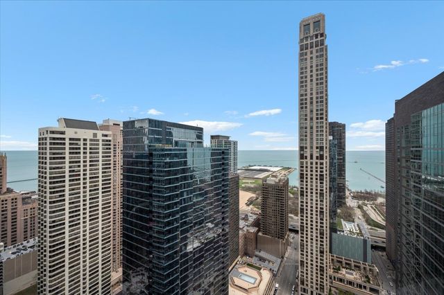512 N MCCLURG Court 4103, Chicago, IL 60611