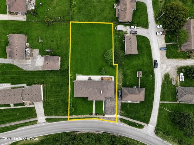 334 S Bardstown Rd, Mt Washington, KY 40047