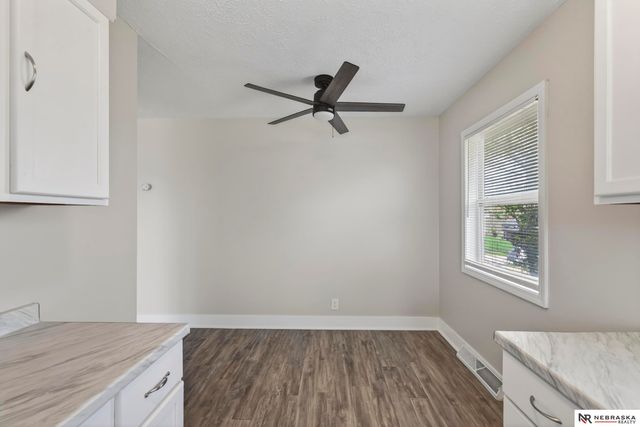 4511 Laurel Avenue, Omaha, NE 68104