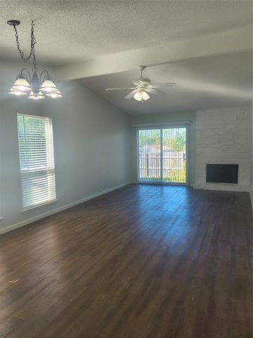 12902 Old San Antonio RD A, Austin, TX 78652