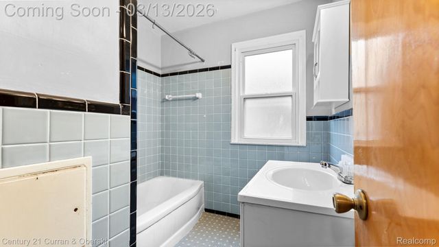 11417 Leverne, Redford Charter Township, MI 48239