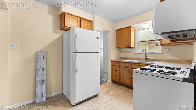 11417 Leverne, Redford Charter Township, MI 48239