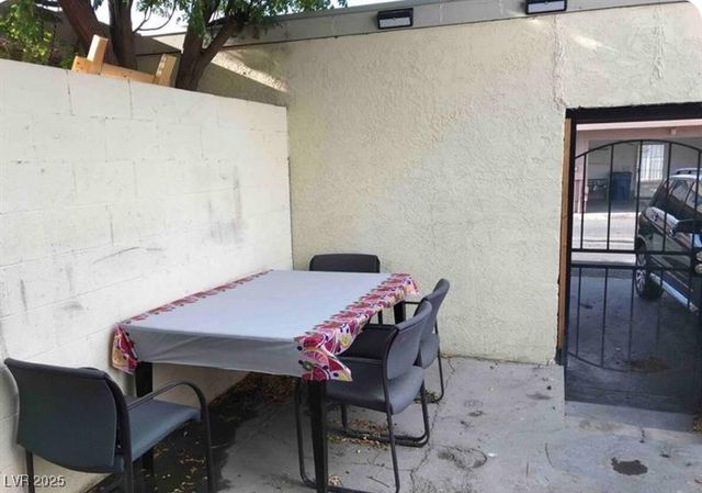 3901 Blackford Place, Las Vegas, NV 89102