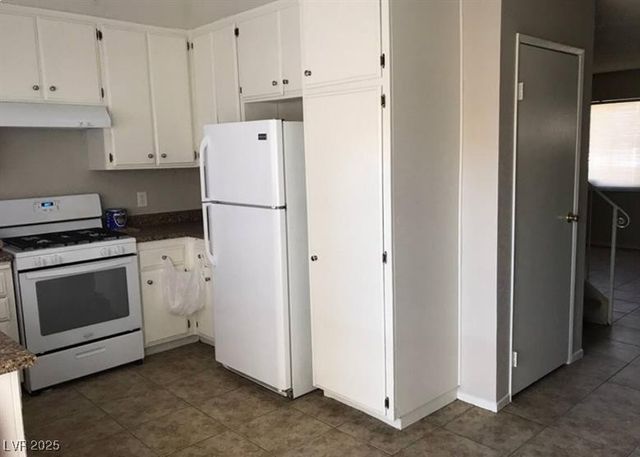 3901 Blackford Place, Las Vegas, NV 89102