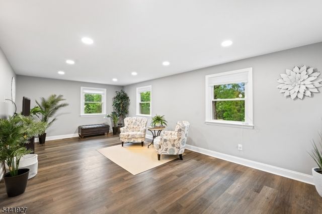 947 Old York Rd, Branchburg Twp., NJ 08853