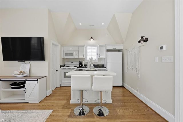 4810 Coventry LN, Norfolk, VA 23518