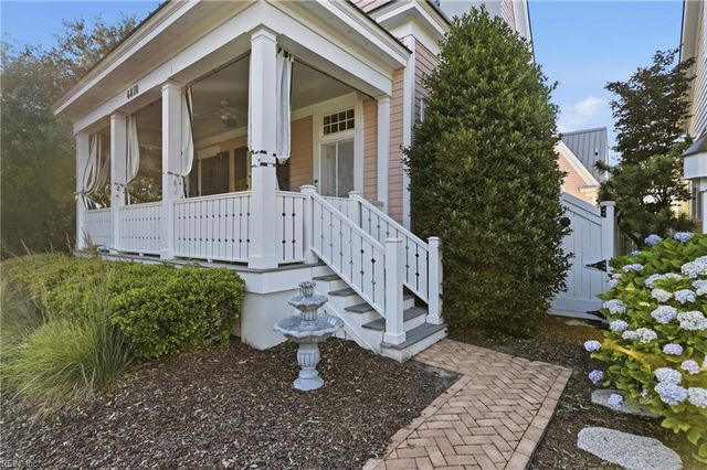 4810 Coventry LN, Norfolk, VA 23518