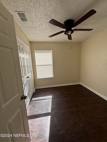 420 SUNSHINE Street, Jacksonville, FL 32254