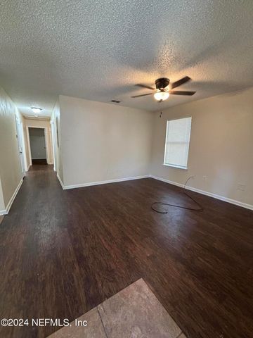 420 SUNSHINE Street, Jacksonville, FL 32254