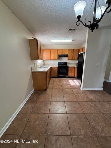 420 SUNSHINE Street, Jacksonville, FL 32254