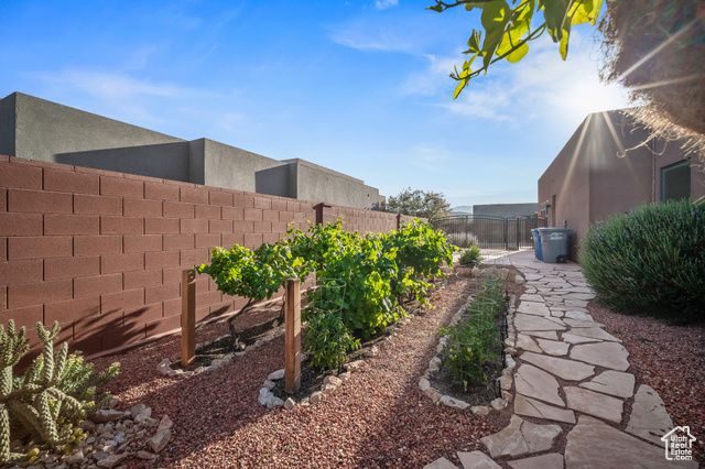 97 S 495 W, Ivins, UT 84738