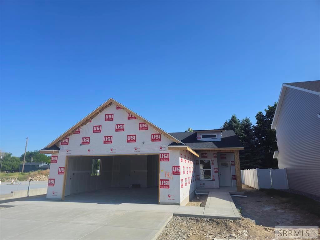 1301 Troy Lane, Pocatello, ID 83201