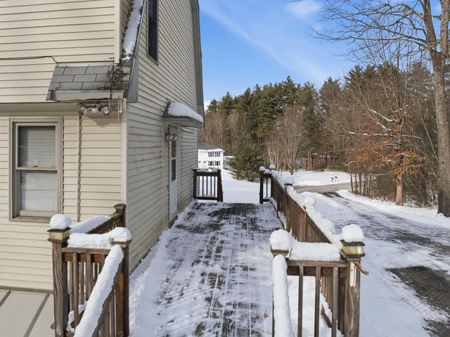 3A Walton Circle, Londonderry, NH 03053