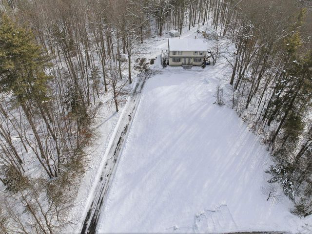 3A Walton Circle, Londonderry, NH 03053